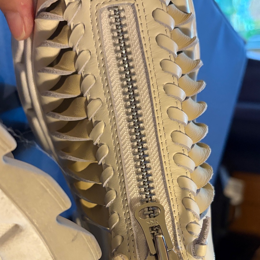 Stylish Cream Women's Shoes - Picture 5 of 7